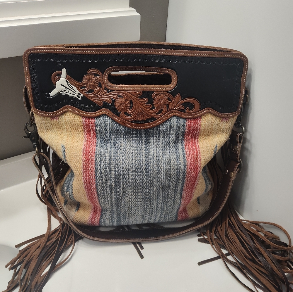 GUC Myra Bag Blue Stream Hand Tooled Fringe Crossbody Hand Carry Bag, Gorgeous - Picture 14 of 16